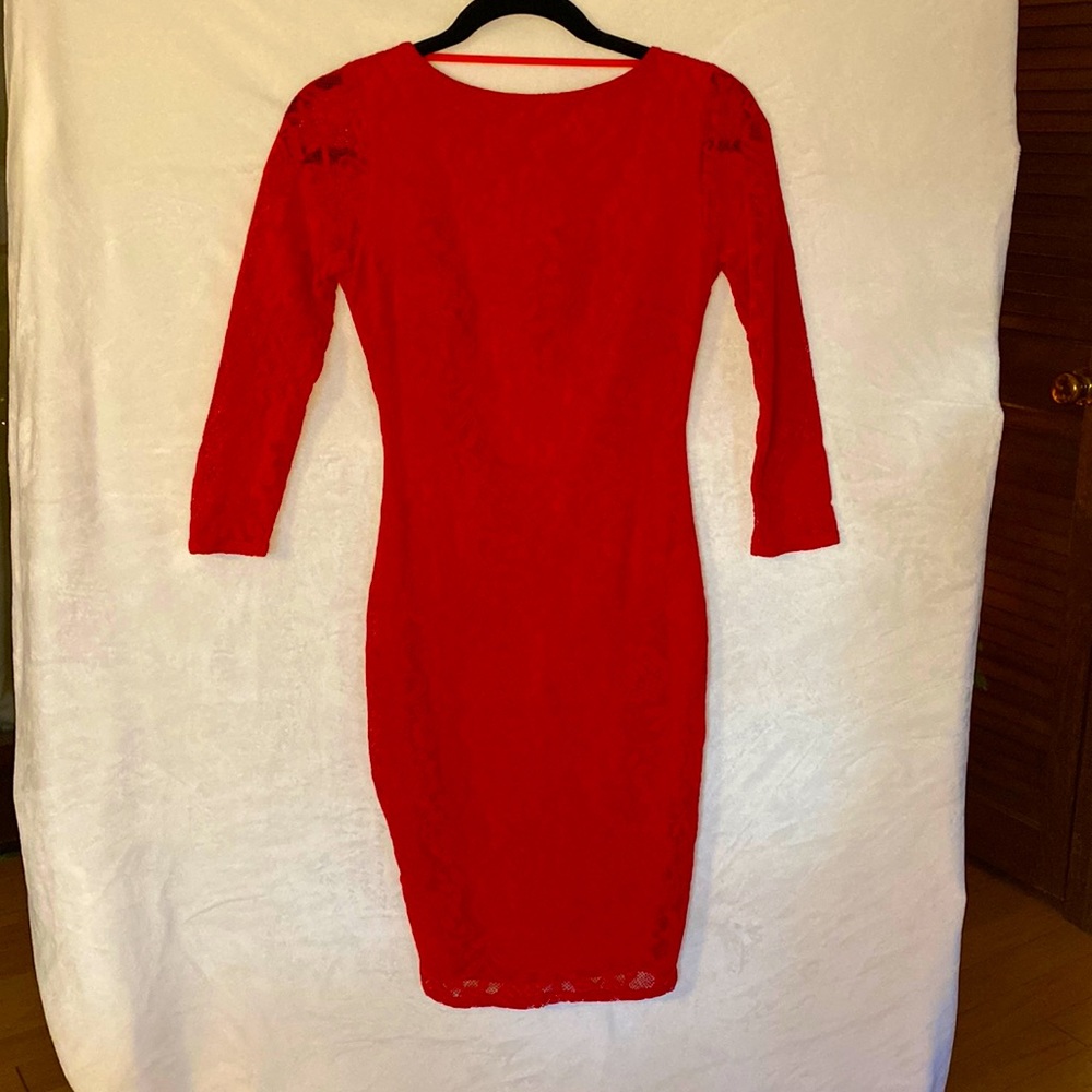 Beautiful lace and velour red dress